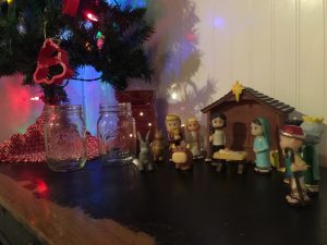 nativity-set-with-jars